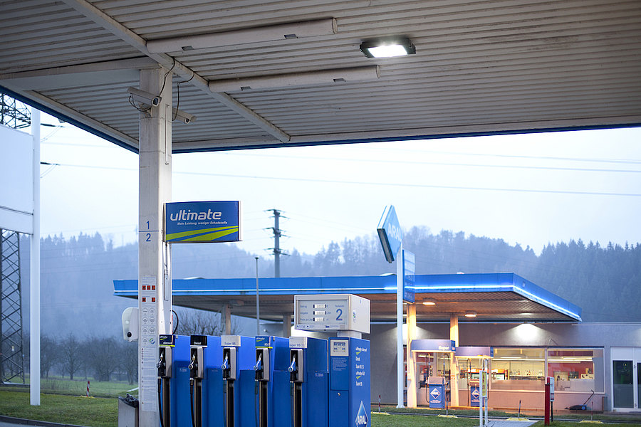 Leuchten für Tankstellen 