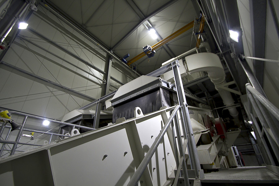 Leuchten für Brecheranlage 